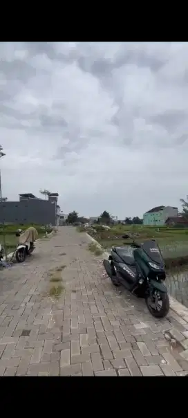 Tanah deket kampus