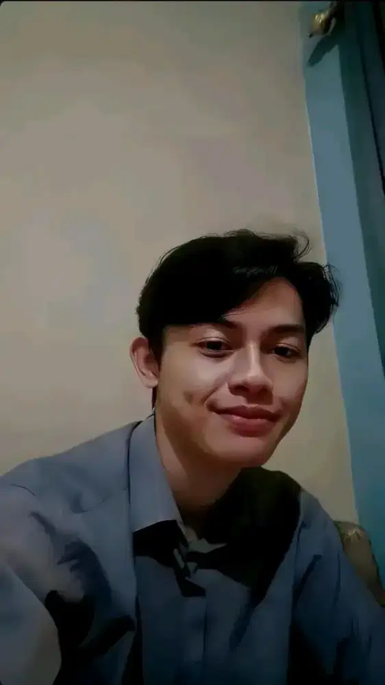 SEDANG MENCARI PEKERJAAN USIA 20