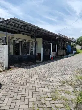 Disewakan Rumah Tenang Bantul DIY