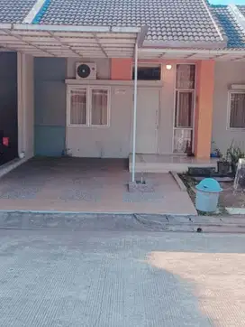 Disewakan rumah full furnished di CGC