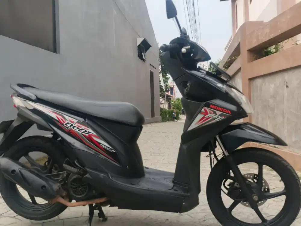Honda beat FI esp 2015 stater halus mulus terawat