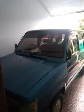 Di jual mobil kijang Rover long tahun 1989