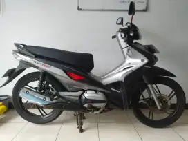 Revo At Tahun 2010 Mulus Original