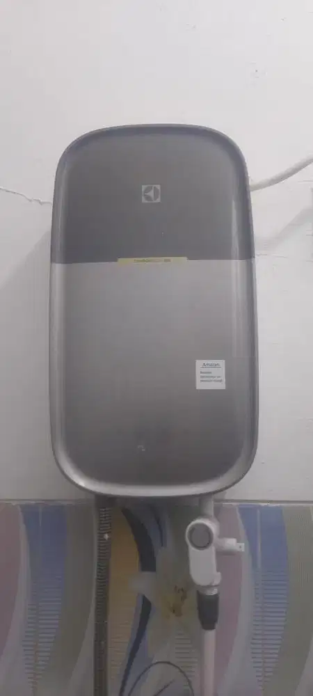 Water heater electrolux