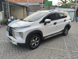 Xpander Croos Pemium package 2019