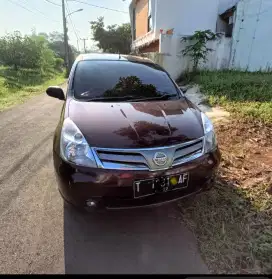 Nissan Grand Livina Manual 2012