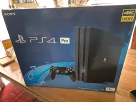 PS4 Pro 1TB Mulus – Lengkap – Rp3.800.000