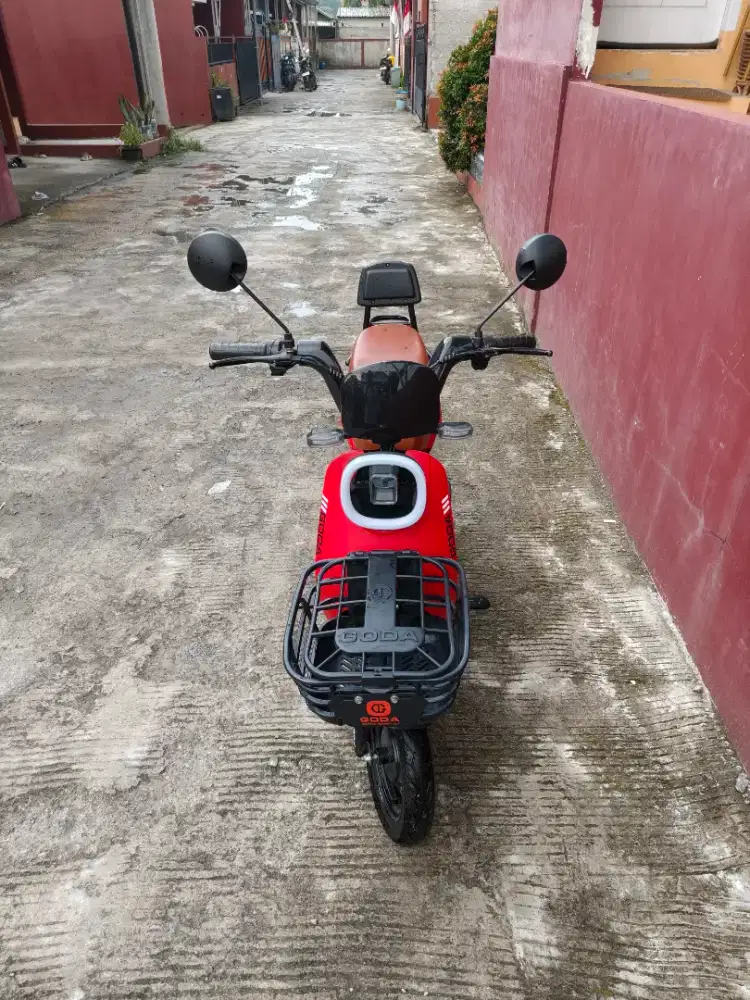 Dijual sepeda listrik merk Goda