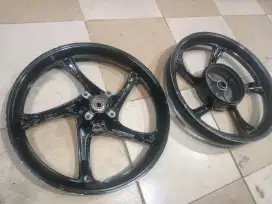 Velg depan belakang Yamaha Mio sporty