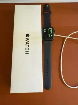 Dijual Cepat saja iWatch SE 2