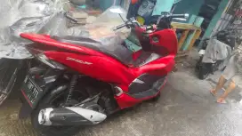 Dijual motor PCX thn 2018