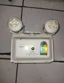 Lampu emergency