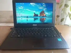 Laptop Asus 300S HD 500GB