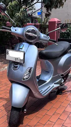 Vespa LX 125 2023