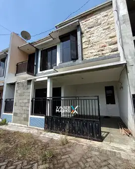 Disewakan Rumah 2Lantai Siap Huni Joyo Agung Lowokwaru Malang