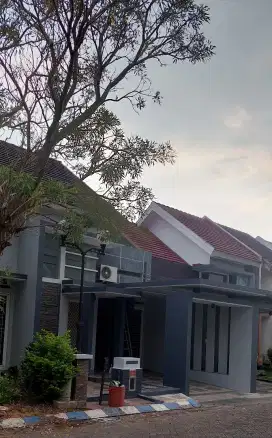 Disewakan lengkap dgn perabotan