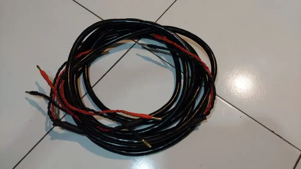 Kabel Speaker Vampire Wire ST-1