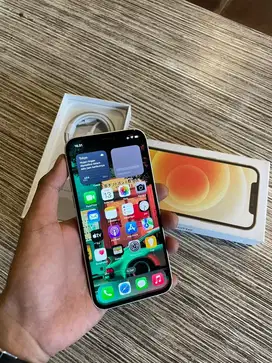 iphone 12 basic 128 White