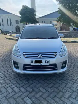 Dijual Ertiga GL Matic