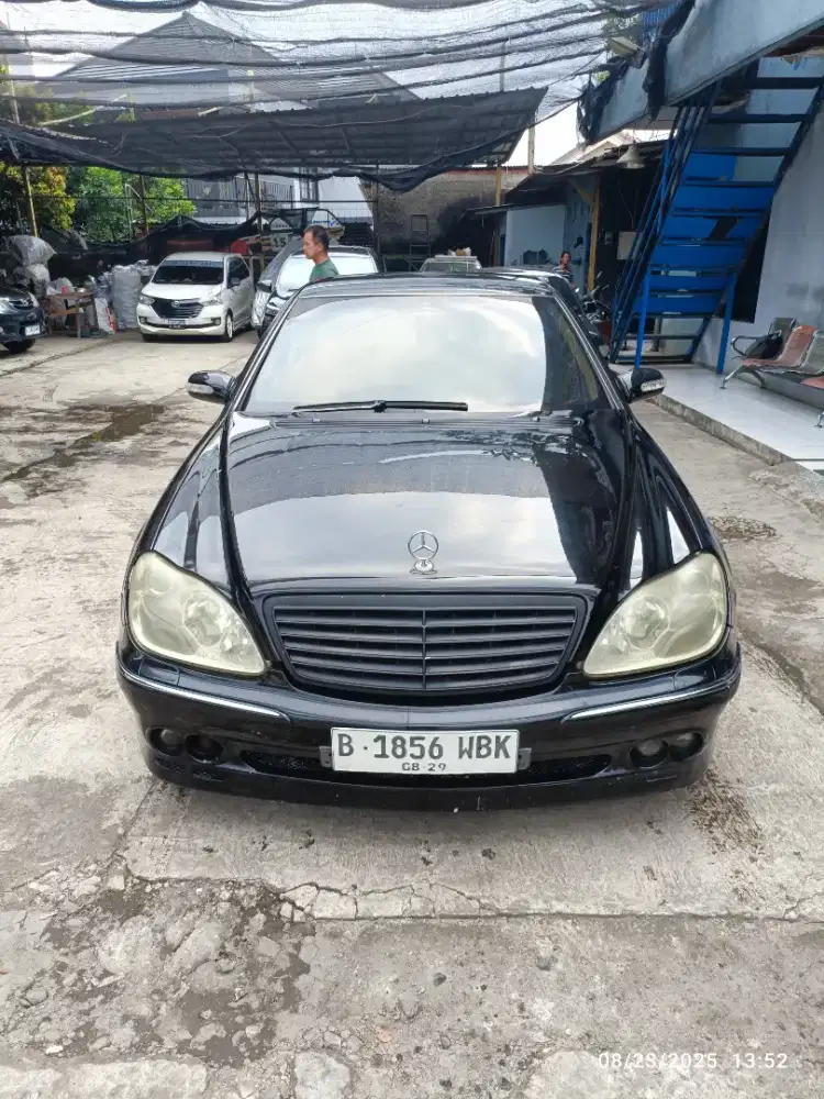 Mercedes Benz S280 W220 Tahun 2002