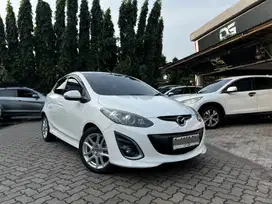 Mazda 2 2013 Bensin