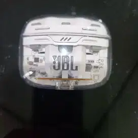 tws JBL Ghost edition
