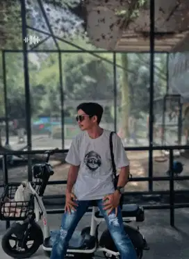 Lagi nyarik-nyarik pekerjaan