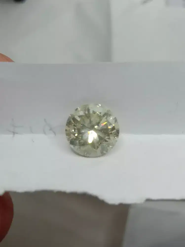Natural berlian eropa 4ct