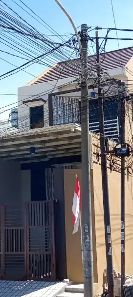 Rumah 2 Lantai Siap Huni Disewakan Dekat UPN