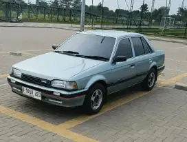 Mazda 323 Tahun 1989