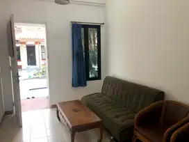 Disewa Rumah Rapi Taman Parahyangan - Lippo Karawaci, Tangerang