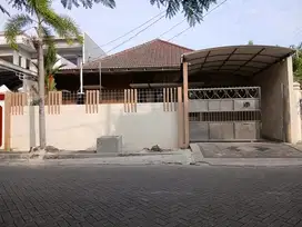 Rumah 1Lantai Siap Huni di Simpang Darmo Permai Utara, Surabaya.