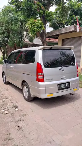 Nissan Serena 2008 Bensin