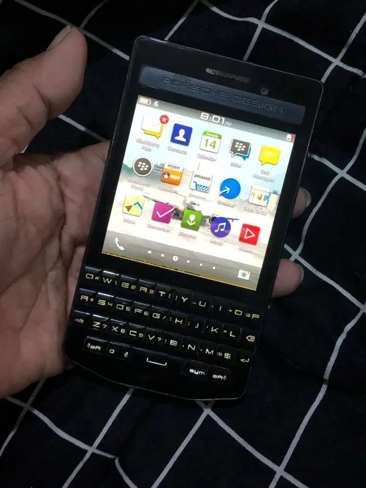 Blackberry porsche p 9983 gsm