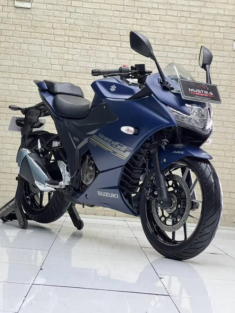 Suzuki Gsx -gixxer 250 - 2023 Pemakaian 2025 | wulan mustika
