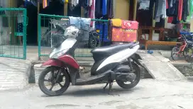 Yama Mio j 2014