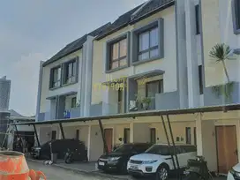 Rumah 3 Lantai Murah di Jagakarsa, Akses Tol Dekat