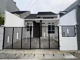 Dikontrakan Rumah 70 Meter dari Kemang Sari Raya Jatibening
