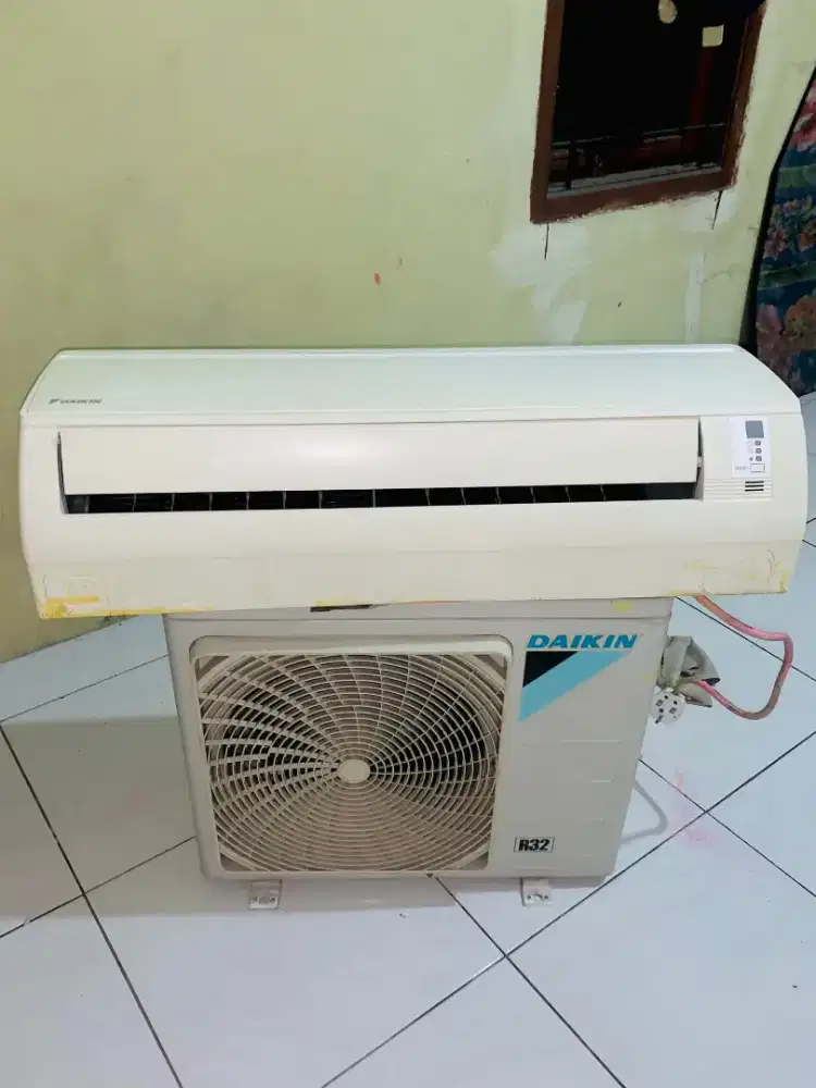 Service AC bongkar pasang AC tukang AC panggilan isi freon AC