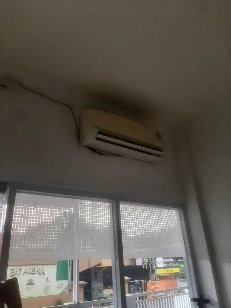 Service AC bongkar pasang AC tukang AC panggilan isi freon AC