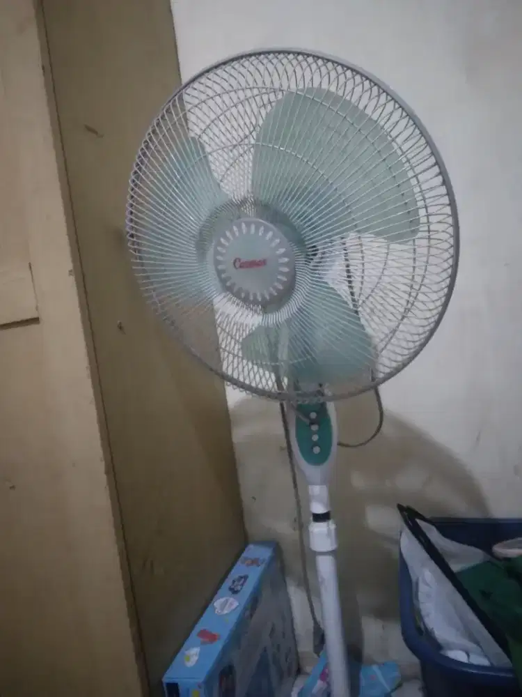 Kipas angin cosmos