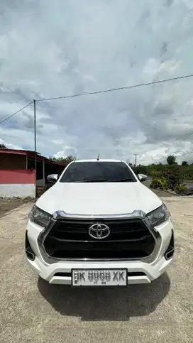 Hilux D-Cab 2023 type G