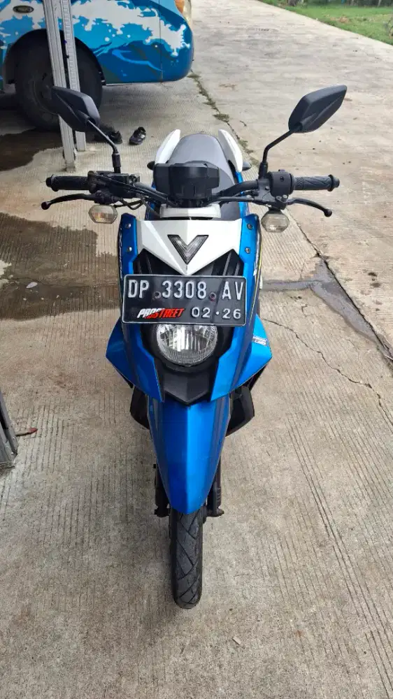 motor x-ride 2012