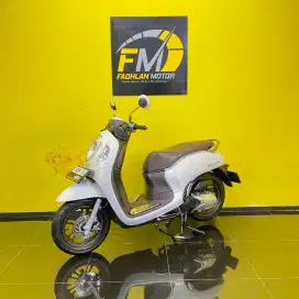 Honda Scoopy Prestige 2023 putih remote dan barcode lengkap