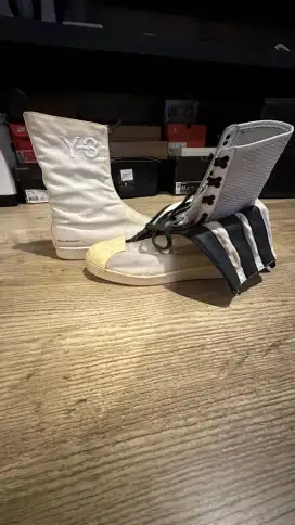 Sepatu ADIDAS Y-3