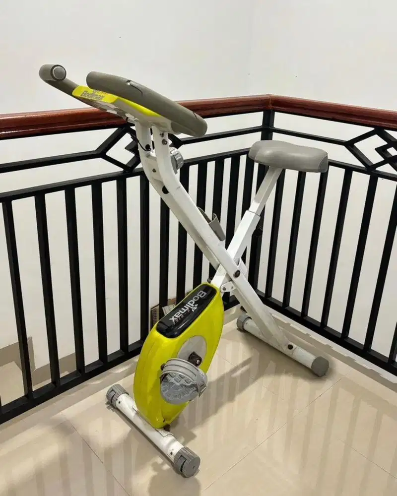 Bodimax sepeda statis fitness gym