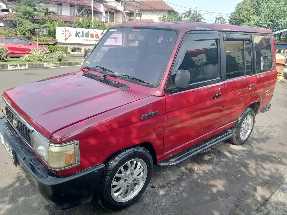 Toyota Kijang pajak hidup