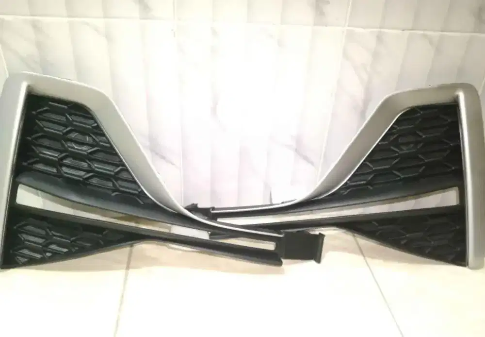 DRL KIJANG INNOVA ZENIX