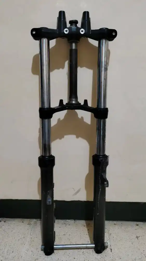 Shock depan ori gsx s150