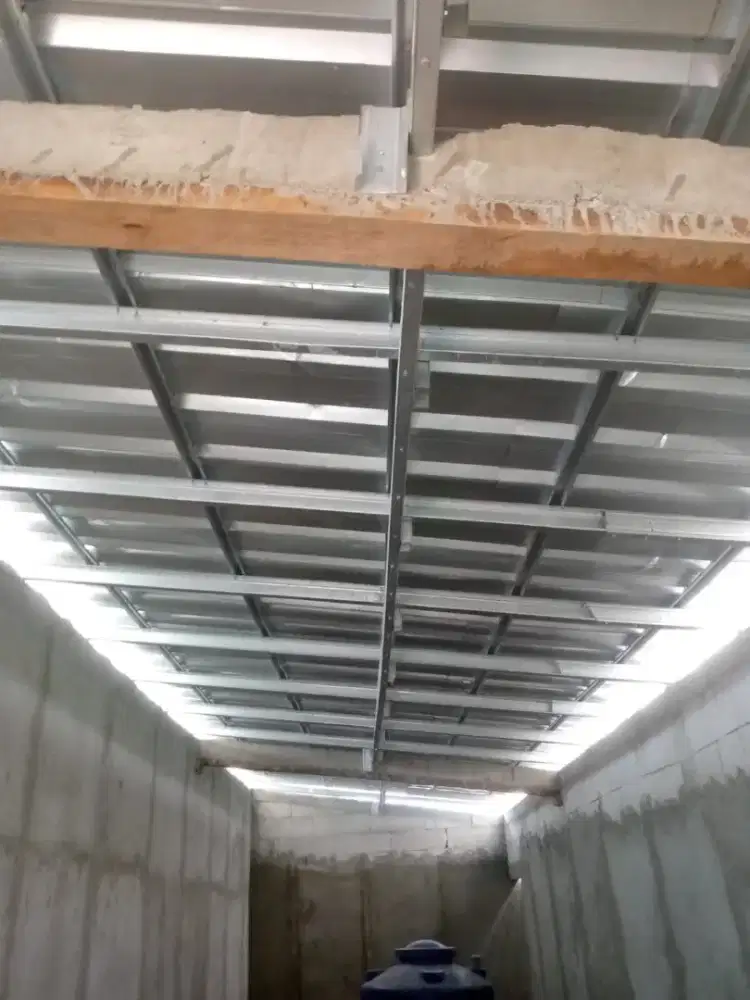 Pemasangan Atap Bajaringan